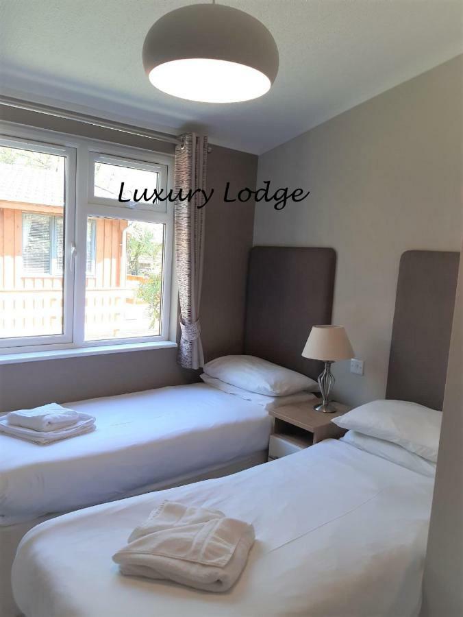 Inverbeg Holiday Park Luss Exterior photo